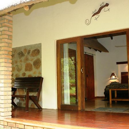 River Hill Lodge كوماتيبورت المظهر الخارجي الصورة