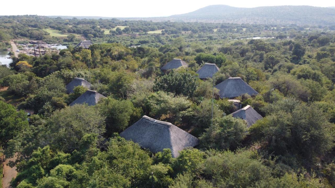 River Hill Lodge كوماتيبورت المظهر الخارجي الصورة