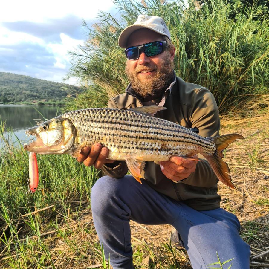 River Hill Lodge كوماتيبورت المظهر الخارجي الصورة