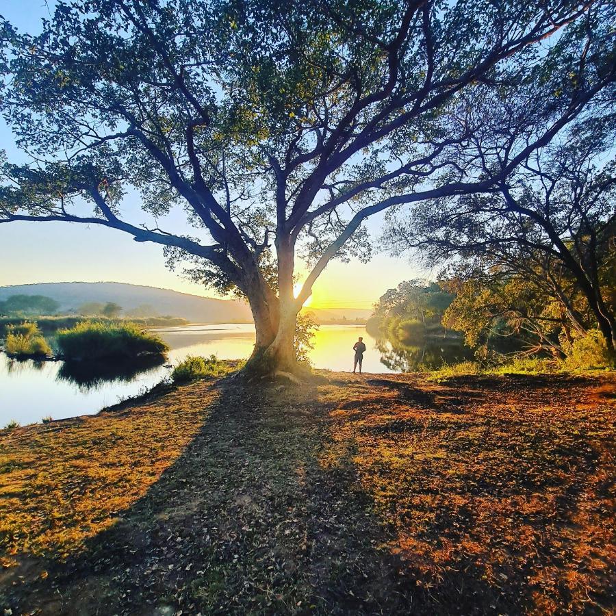 River Hill Lodge كوماتيبورت المظهر الخارجي الصورة