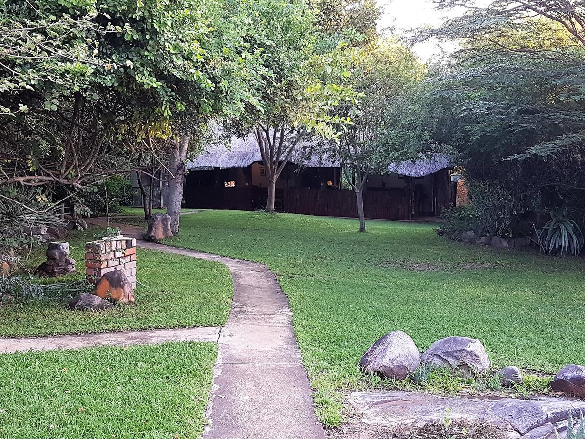 River Hill Lodge كوماتيبورت المظهر الخارجي الصورة